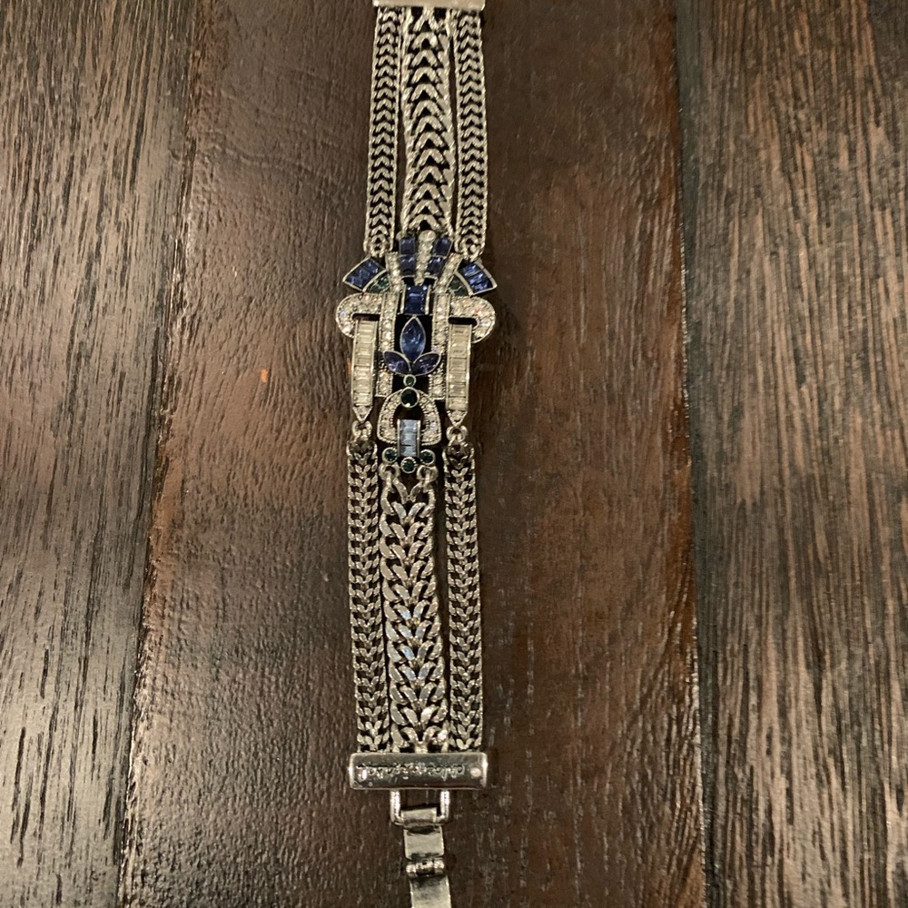 Bracelet and earrings from Chloe and Isabel